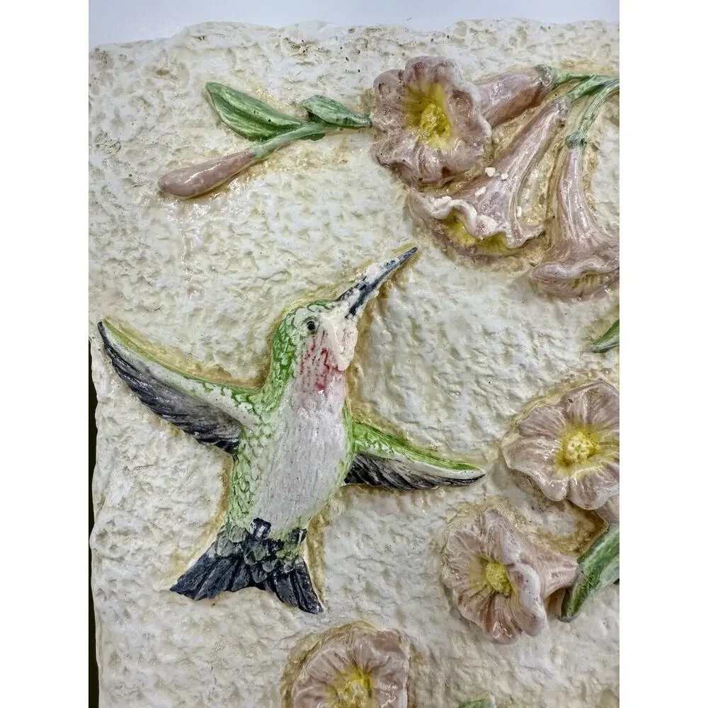 Avon Decorative Hummingbird Wall Plaques Set of 3‎ Vintage 5x7 Floral Relief